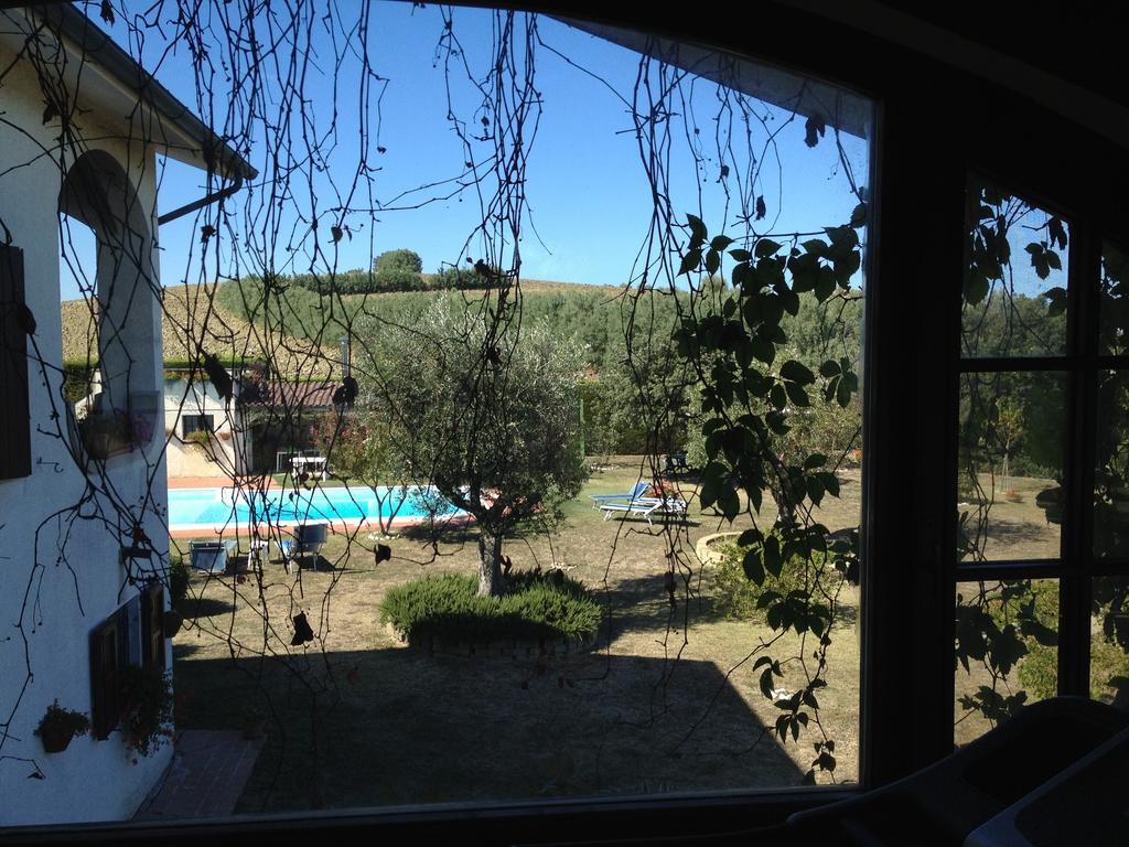 Villa Dolcevita San Costanzo Værelse billede
